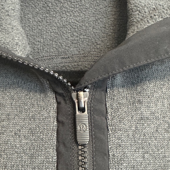 Lululemon Athletica Charcoal Utility Jacket - Picture 2 of 7